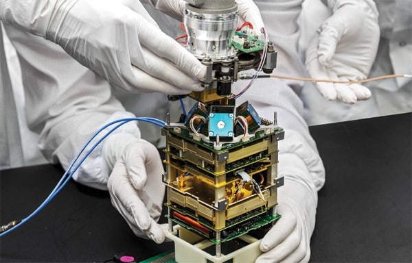 EYESAT EYESAT par CSUT