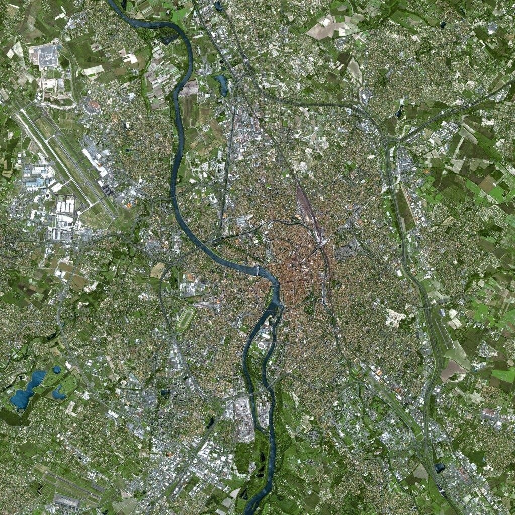 Toulouse-vue satellite Toulouse vue par satellite